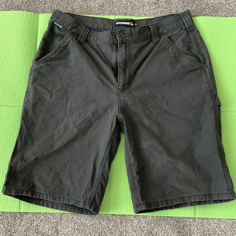 Wolverine brand cargo shorts, gray.